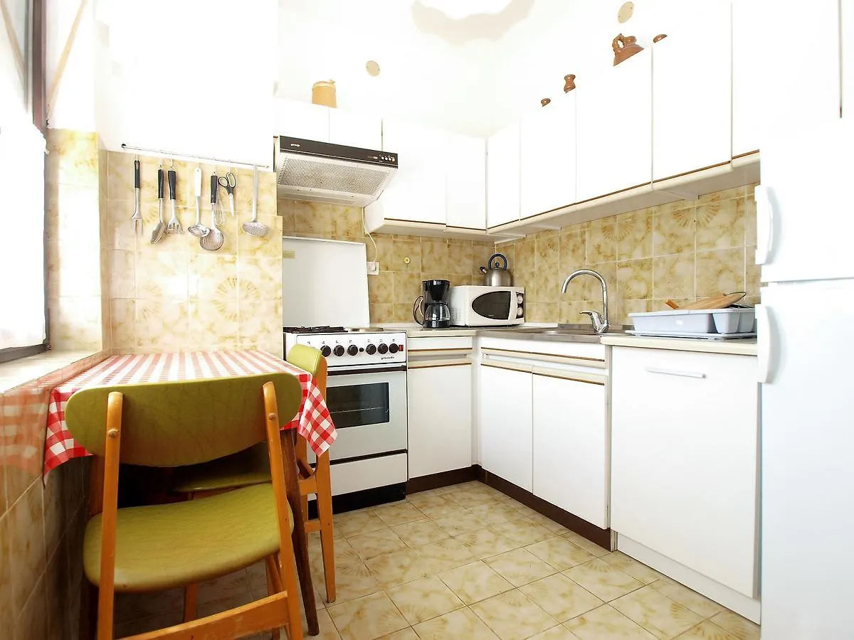 Apartment Zvonko 1565 Medulin Croatia